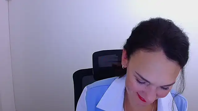 Rosie Rosee online show from November 2025 12:20:01 PM