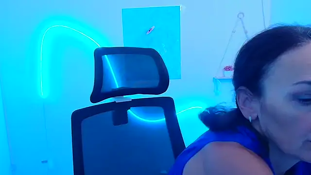 Rosie Rosee online show from December 2025 12:21:02 PM