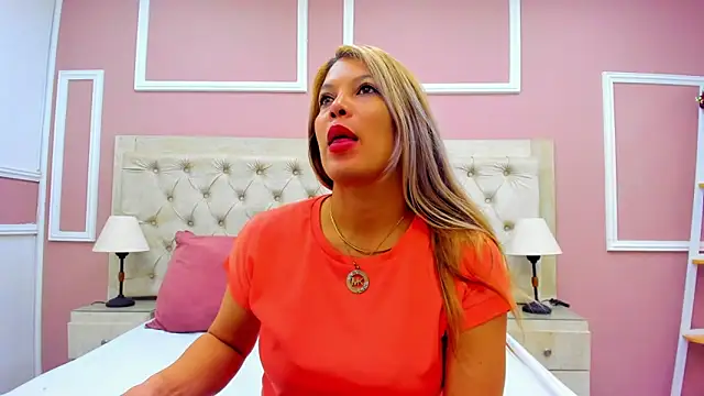 ailamoreno online show from October 2025 12:19:01 PM