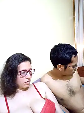 Snapshot of stardarkhot chatting on October 2025 09:37:01 PM stardarkhot online show from October 2025 09:37:01 PM