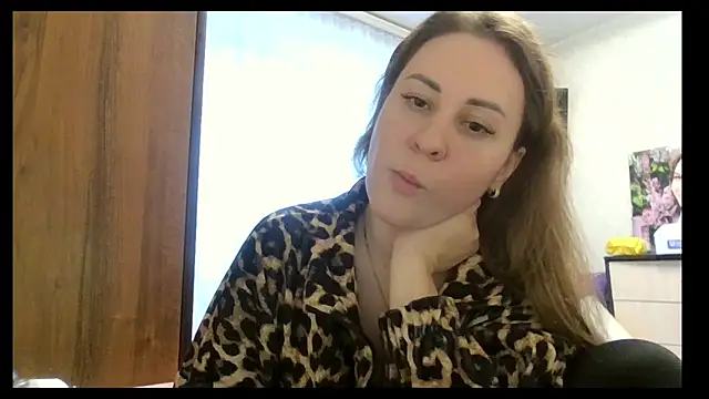 Snapshot of MeadowEyes chatting on January 2026 01:15:02 PM MeadowEyes online show from January 2026 01:15:02 PM