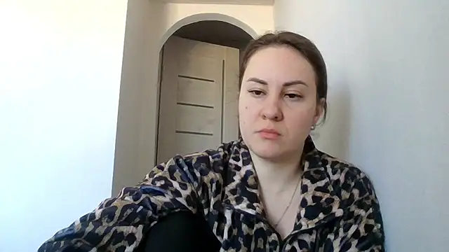 Snapshot of MeadowEyes chatting on March 2026 10:41:02 AM MeadowEyes online show from March 2026 10:41:02 AM