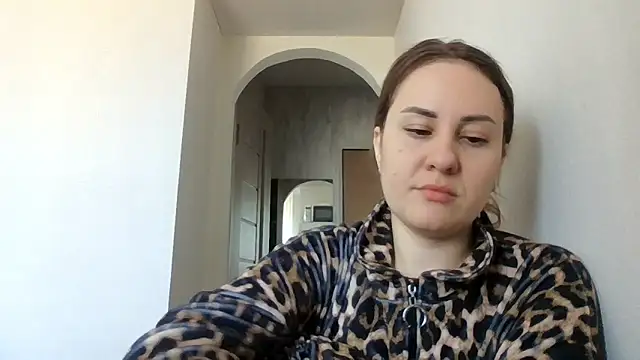 Snapshot of MeadowEyes chatting on March 2026 08:07:01 AM MeadowEyes online show from March 2026 08:07:01 AM