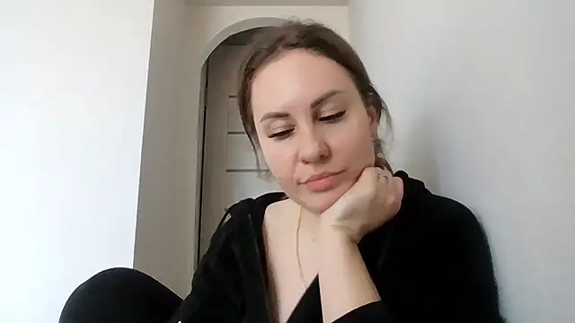 Snapshot of MeadowEyes chatting on March 2026 07:31:02 AM MeadowEyes online show from March 2026 07:31:02 AM