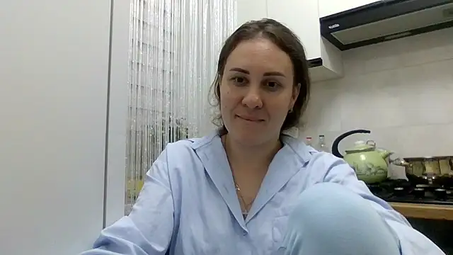 Snapshot of MeadowEyes chatting on June 2026 06:56:01 PM MeadowEyes online show from June 2026 06:56:01 PM