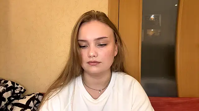 WillowSturiaIe online show from October 2025 10:04:01 AM