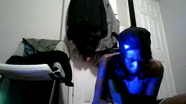 dezzidavill online show from June 2026 02:12:02 AM