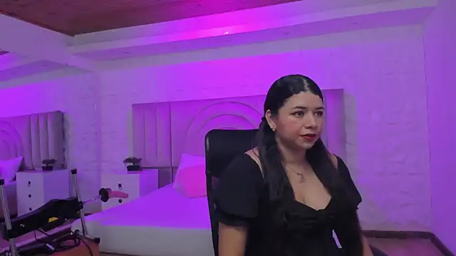 Little Channel online show from October 2025 10:21:02 PM