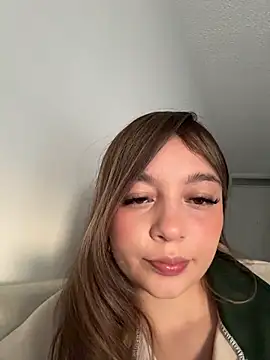   Lorelain   online show from February 2026 10:47:02 PM