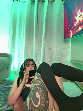 Lucy 699 online show from January 2026 05:22:01 AM