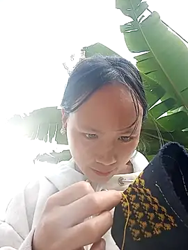 Snapshot of minachao- chatting on December 2025 02:41:01 AM minachao- online show from December 2025 02:41:01 AM