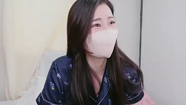 Ran 2323 online show from March 2026 02:17:02 AM