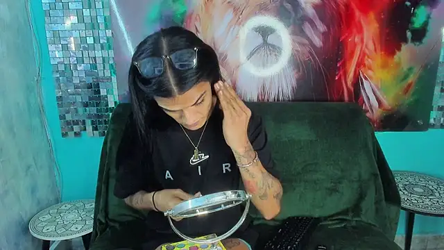 ZAMMIRA online show from March 2026 12:22:01 PM