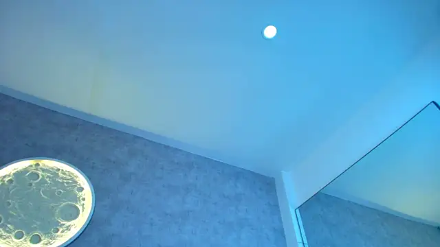 Snapshot of shanell-hott chatting on June 2026 04:28:01 AM shanell-hott online show from June 2026 04:28:01 AM