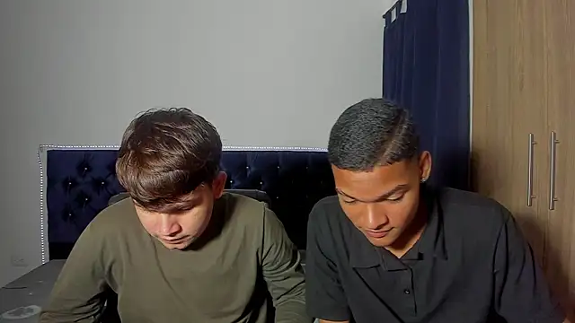 isaac master77 online show from November 2025 03:23:01 AM