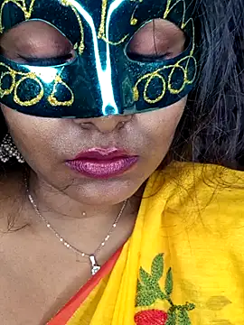 Sweet-Maddlina online show from April 2026 05:14:01 AM