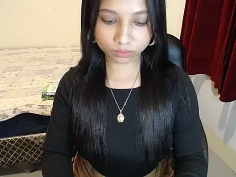 Snapshot of Maria_stella chatting on May 2026 02:03:02 PM Maria stella online show from May 2026 02:03:02 PM