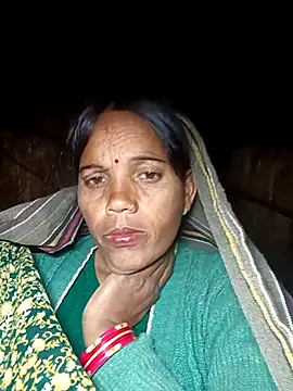 Cutsedi3 online show from December 2025 11:33:02 PM