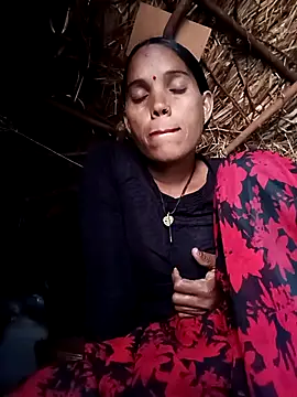 Cutsedi3 online show from December 2025 10:56:02 AM