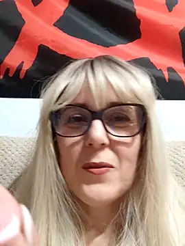 Amelialove42 online show from November 2025 04:29:02 PM