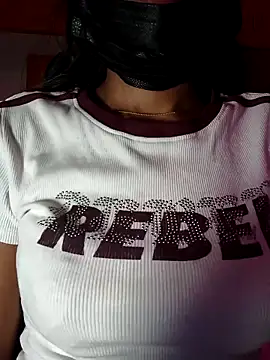 Snapshot of Asmiratamil chatting on February 2026 04:08:01 PM Asmiratamil online show from February 2026 04:08:01 PM