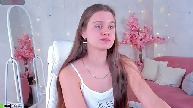 Snapshot of Renesmy_Black chatting on February 2026 11:42:02 PM Renesmy Black online show from February 2026 11:42:02 PM