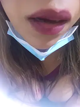 FATIFATIMOROC online show from November 2025 09:31:01 AM