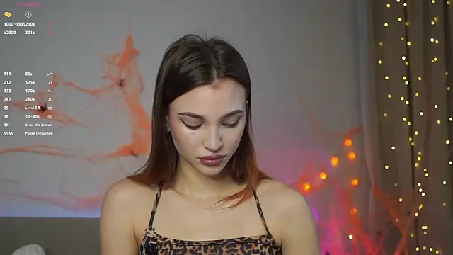 beckymadsons online show from November 2025 11:03:02 AM