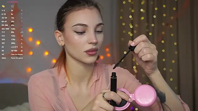 beckymadsons online show from December 2025 11:15:01 AM