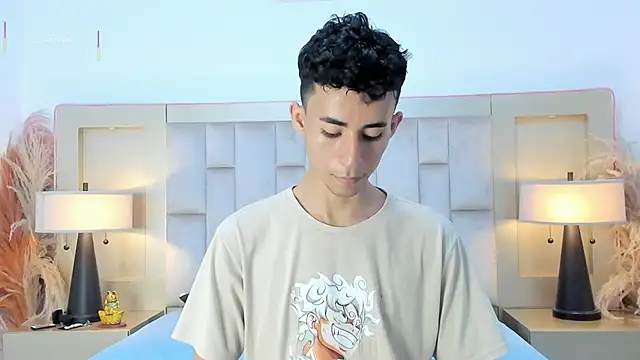 Zahir Ashar online show from April 2026 10:48:02 PM