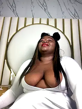 Snapshot of Candy_Brown69 chatting on November 2025 12:04:02 PM Candy Brown69 online show from November 2025 12:04:02 PM