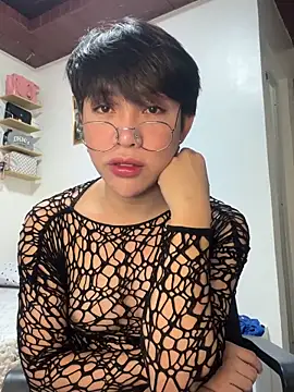 Snapshot of Keyka15 chatting on February 2026 10:14:02 AM Keyka15 online show from February 2026 10:14:02 AM