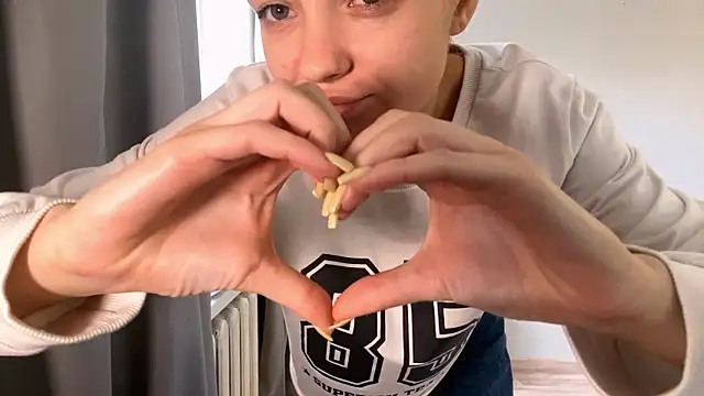  petaI online show from December 2025 06:54:02 AM