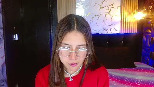 Snapshot of tinibunny chatting on October 2025 07:05:02 PM tinibunny online show from October 2025 07:05:02 PM