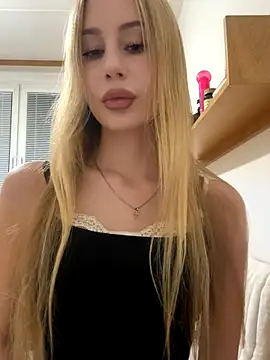 JudithCarly online show from November 2025 08:08:01 PM