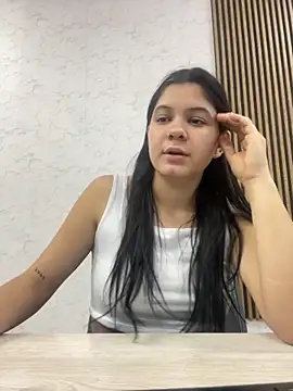 Snapshot of emma_jak chatting on October 2025 03:22:02 PM emma jak online show from October 2025 03:22:02 PM