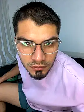 mirallesandbig online show from November 2025 11:04:02 PM