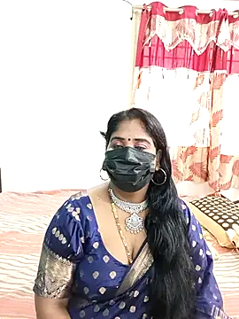 tamil-aunt online show from October 2025 05:52:01 AM