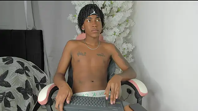 latin kay1 online show from March 2026 07:39:01 PM