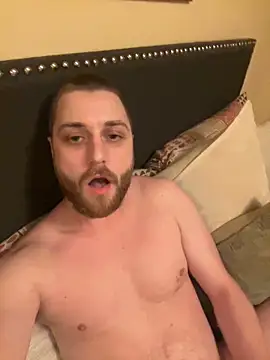 Snapshot of custardnmypie chatting on October 2025 04:05:01 AM custardnmypie online show from October 2025 04:05:01 AM