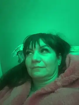 Butterfly8385 online show from January 2026 10:25:02 PM