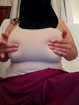 Ranya-50 online show from October 2025 02:39:02 PM