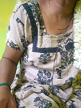 Snapshot of tamil_kanaka chatting on June 2026 02:11:02 AM tamil kanaka online show from June 2026 02:11:02 AM