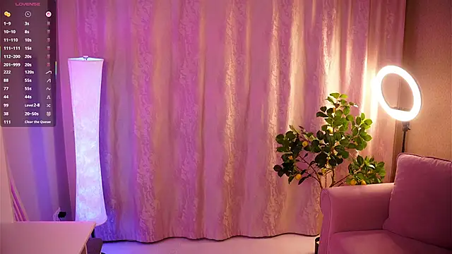 VernellArey online show from November 2025 04:41:01 PM