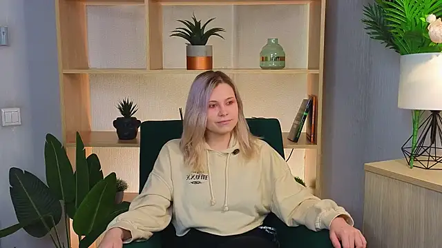 GeorginaPulgarin online show from October 2025 12:58:01 PM