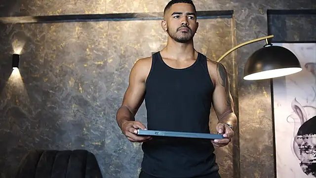 Reik Vonn online show from May 2026 01:08:01 PM