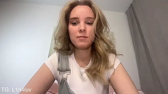 AIicaparkerc online show from March 2026 04:12:02 PM