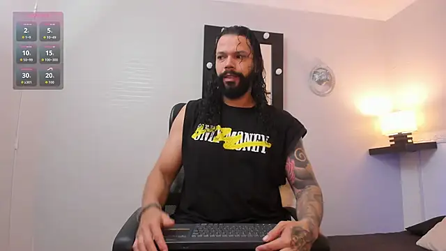 AlukardBig online show from December 2025 01:09:02 PM