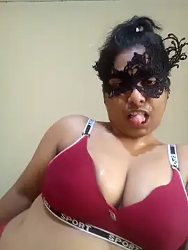 Expose Queen online show from March 2026 09:53:01 AM