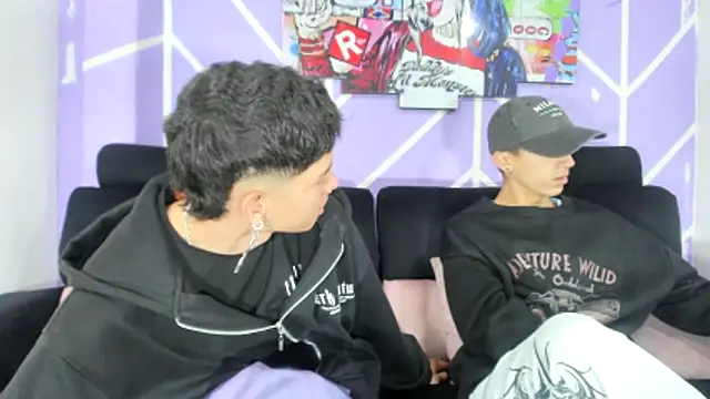 heyy noah11 online show from April 2026 01:39:01 PM